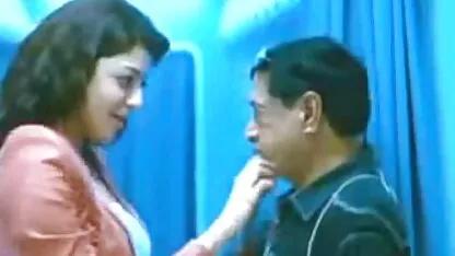 பார்ட்டி, ஹாட் டேட் கிளிப் கண்ணுக்கு தெரியாத மனிதனுடன் இலவச செக்ஸ் வீடியோ
