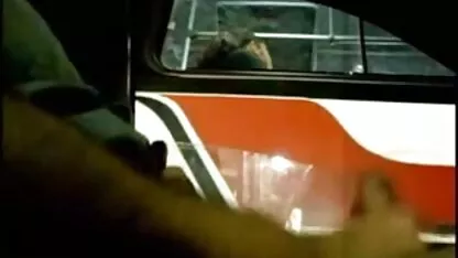 ரயில் அமெச்சூர் மூன்றுபேரில் பெண்